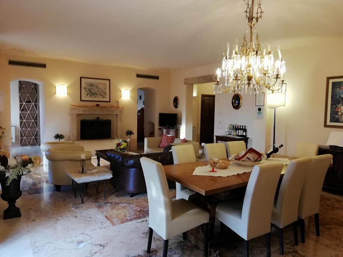 Villa La Valiana - Full Estate In Montepulciano - Heated Pool Valiano Kültér fotó