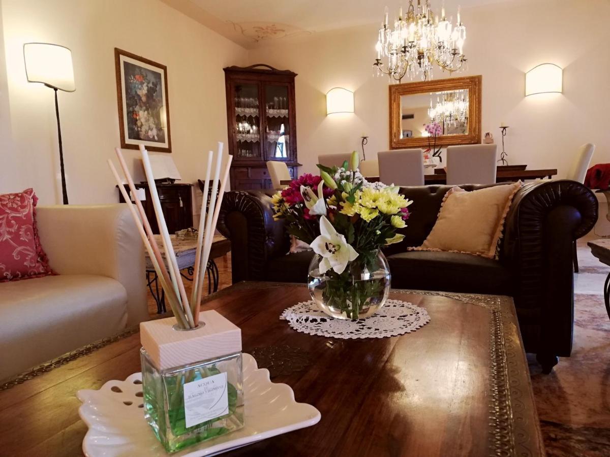 Villa La Valiana - Full Estate In Montepulciano - Heated Pool Valiano Kültér fotó