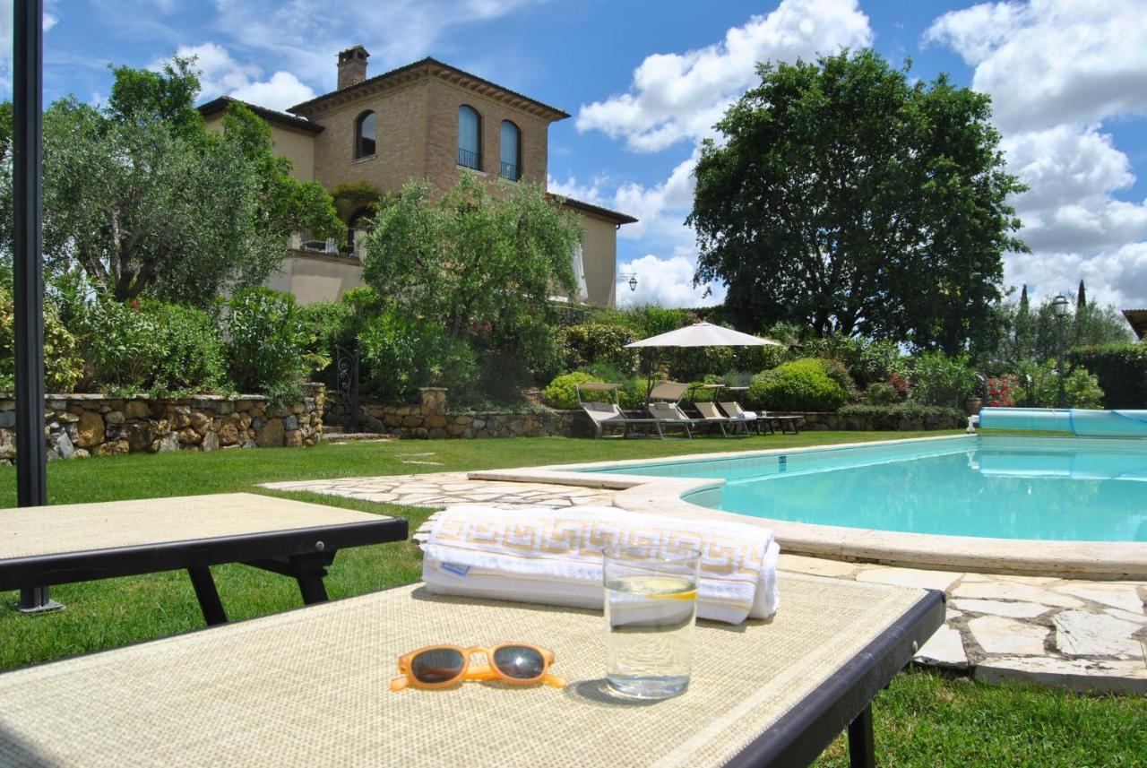 Villa La Valiana - Full Estate In Montepulciano - Heated Pool Valiano Kültér fotó