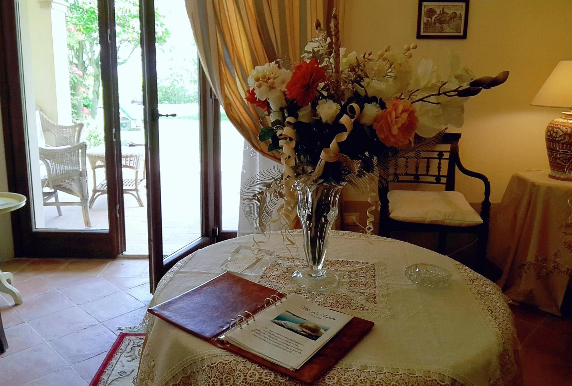 Villa La Valiana - Full Estate In Montepulciano - Heated Pool Valiano Szoba fotó
